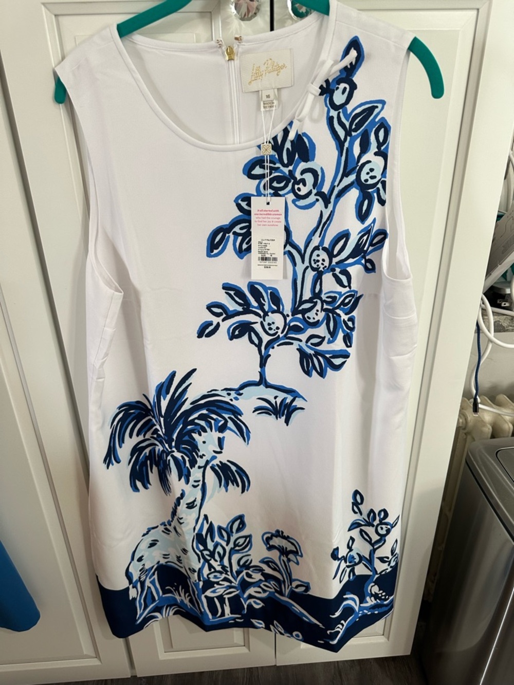 Lilly Pulitzer White Sleeveless Shift with Blue julienne shift tall tales